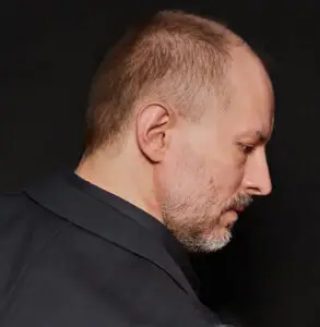 Jaro Tangolehrer und Kursleitung bei Estilo Tango